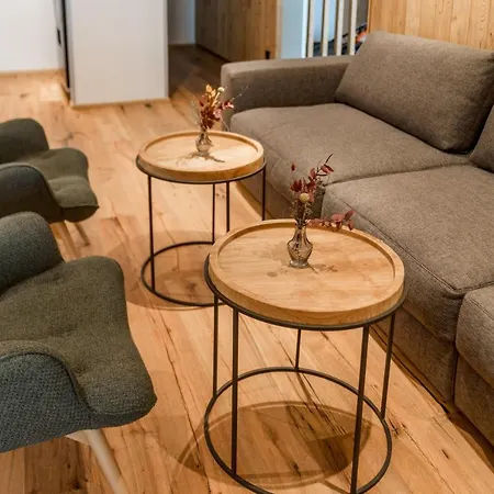 Apartmentresort Mylodge 公寓式酒店 *