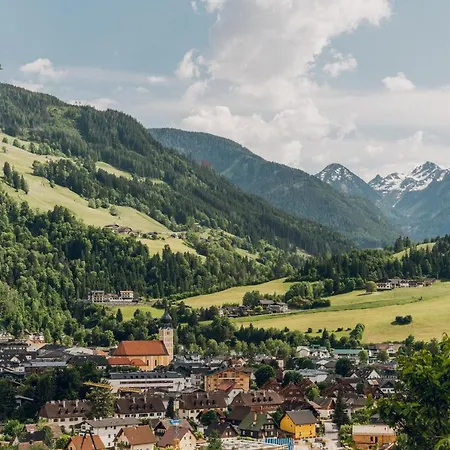 Aparthotel Apartmentresort Mylodge 4*